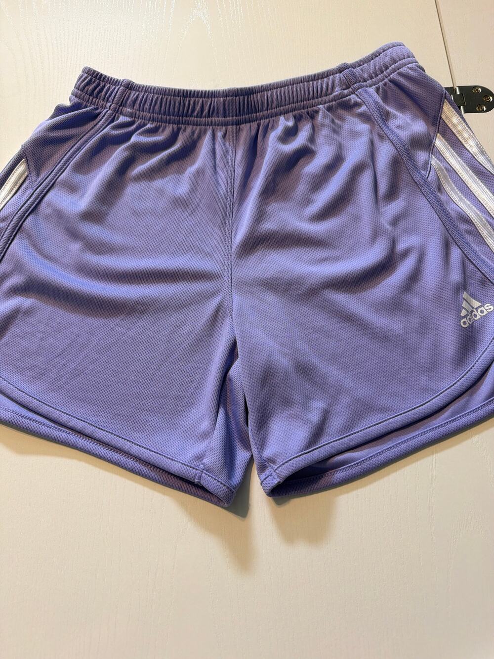 Girl’s light purple adidas shorts-Sz XL (16)